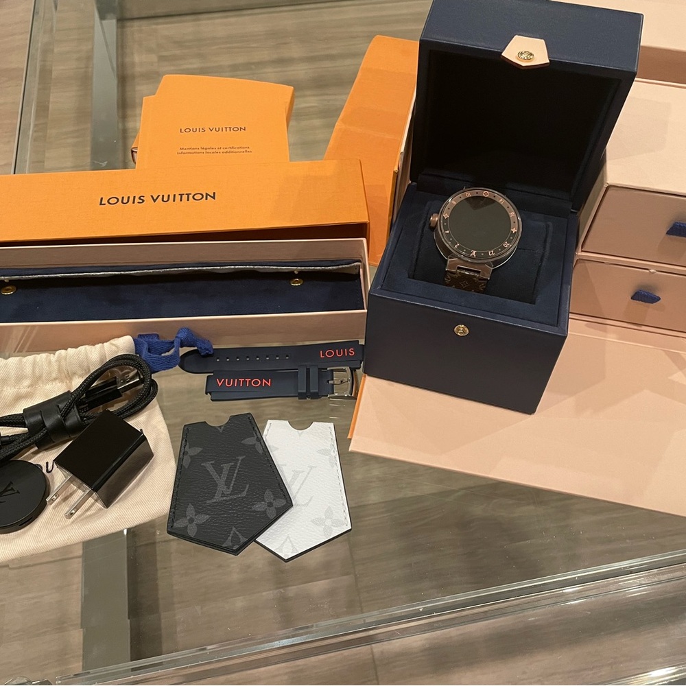 Louis Vuitton Tambour Horizon Watch